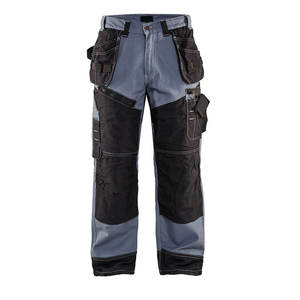 Pantalon de travail imperméable, résistant au vent, tissu durable pour les travailleurs industriels, en vente - Product Image 1