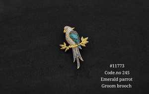 11773Emerald Parrot Brooch Enamel Bird Pin Zircon <b>Gold</b> Plated Lapel Brass brooch pin Jewelry for Wedding Suit Decoration - Product Image 5