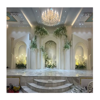 Scène de mariage traditionnelle en bois à thème asiatique tendance, Shobha Jain Impex, Mandap indien, scène ouverte pour utilisation en extérieur/en intérieur