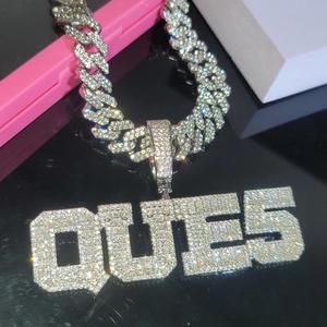 สร้อยคอจี้เพชรโมอิสชื่อ "บิ้นนิตาขนาดใหญ่" สร้อยคอพร้อมโซ่เชื่อมแบบคิวบาเครื่องประดับเพชรส่วนบุคคลสำหรับผู้ชายและผู้หญิง - Product Image 1