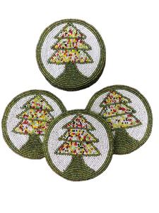 Sous-verre artisanal bohème brodé à la main avec des perles, motif arbre de Noël, accessoire décoratif pour la maison - Product Image 1