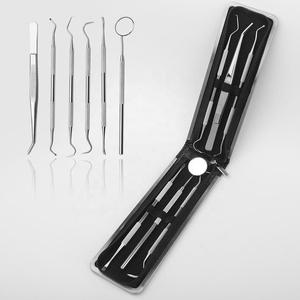 Kit d'outils d'hygiène dentaire en acier inoxydable de haute qualité |   Ensemble d'instruments chirurgicaux manuels, autoclavables, certifiés CE pour - Product Image 2