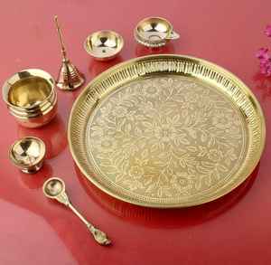 Juego de Thali de Latón Tradicional para Pooja con Campana, Cuchara y Tazón - 7 Piezas para el Hogar, Templo, Adoración, Ramadán y Cumpleaños - Product Image 1