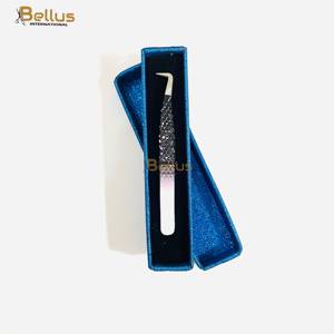 แหนบต่อขนตา Bellus International รุ่น Volume ทำจากสแตนเลส ปลายเรียบ 90 องศา รับผลิตแบรนด์ส่วนตัว (OEM) - Product Image 1