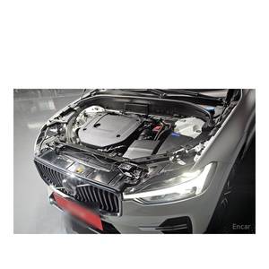 Volvo XC60 B6 2024/3, Ultra Brillante, 10,430 km, Caja de Cambios Automática, Asientos de Cuero, Cámara Trasera, Volante a la Izquierda - Product Image 6