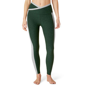 Pantalones de yoga de cintura alta para mujer, sin costuras, transpirables, de spandex/nylon acanalado, para gimnasio, entrenamiento y fitness, efecto realce de glúteos, al por mayor - Product Image 1