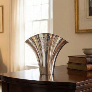 Handmade Fan Shape Metal Vase Modern Design Wedding Floral Engraved <b>Mirror</b> Silver Nickel Finish Eco-Friendly Decorative - Product Image 2