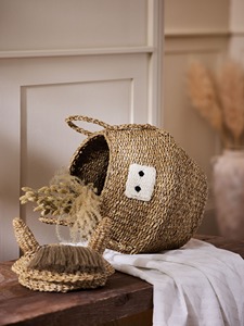 <b>Woven</b> seagrass <b>basket</b> in the shape of a pig Handmade Storage <b>Basket</b> Wholesale eco-friendly Made in Viet Nam - Product Image 4