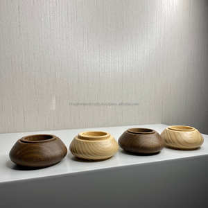 Soporte de luz en T de madera hecho a mano de alta calidad con tallado floral para decoración del hogar, iluminación de festivales y ambiente espiritual - Product Image 1