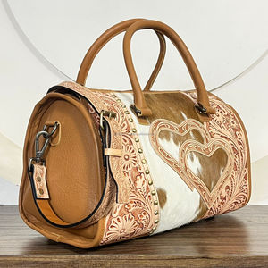 Bolsa de Viaje Grande de Cuero Vacuno Rústico Estilo Western con Diseño de Corazón Hecho a Mano, Bolso de Mano Vintage con Estampado Floral, Bolsa Perfecta - Product Image 4