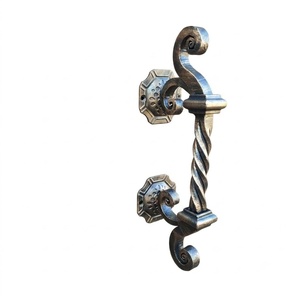 Poignée en fer forgé à la main, design torsadé décoratif, style traditionnel, finition galvanisée, résistante à la rouille, pour portails - Product Image 1