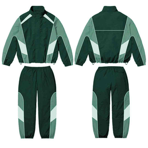 Ensemble de survêtement homme noir et gris à blocs de couleur, veste coupe-vent vintage à col montant et manches longues, pantalon respirant et à séchage rapide - Product Image 3