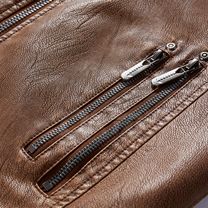 Veste en cuir pour homme personnalisée, très vendue, de haute qualité, style décontracté très populaire avec motif uni, logo sur le devant, fermeture éclair - Product Image 4