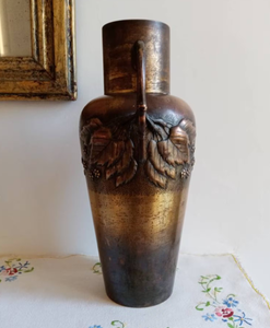 Modernos y Lujosos Floreros Metálicos de Diseño Moderno, Macetas Metálicas para Decoración del Hogar, Hoteles y Bodas, Amplia Gama de Floreros Disponibles - Product Image 3