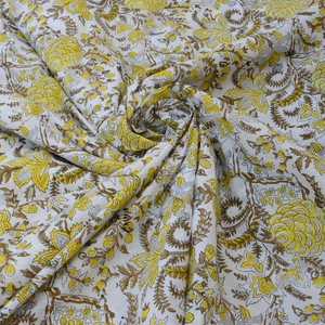 Tela con estampado floral 100% algodón suave y puro de estilo indio para ropa, vestidos, cortinas, ropa de dormir, fundas, sábanas y muchos más. - Product Image 1