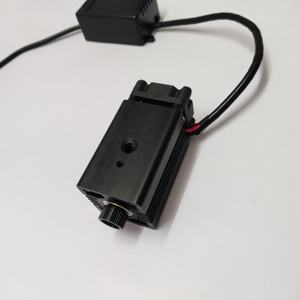 Nouveau Module de Diode Laser Vert Haute Puissance 520nm <300mw Dot Line Bird Repellent Focus Réglable avec Ventilateur de Refroidissement DC12V - Product Image 1