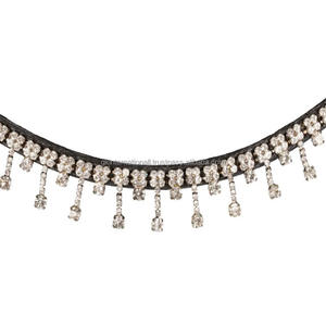 Bande de front de cheval en cuir de qualité supérieure disponible en cuir de selle véritable noir et marron havane avec des cristaux intégrés et suspendus - Product Image 5