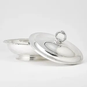 Casserole classique durable en acier inoxydable isolé |   Longue durée de conservation de la chaleur, antiadhésif, compatible avec toutes les cuisinières pour la maison et la restauration - Product Image 2