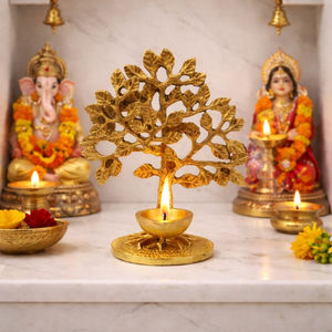 SHUBHAM Arbre Deepak en laiton plaqué or pour Pooja |   Grand Diya à huile avec motif Kalpavriksha pour Mandir et bureau à domicile - Product Image 1