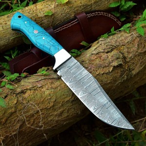 Hand Forged Damascus Steel Skinner <b>Knife</b> Turquoise <b>Handle</b> Full Tang Fixed Blade <b>Knife</b> with Scout Leather Sheath Custom OEM - Product Image 1