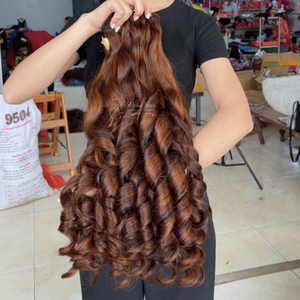 No 1 vendedor de cabello vietnamita Las mejores extensiones de cabello rizadas hinchables más suaves Sin desprendimiento Peluca frontal de trama doble Paquetes de cabello humano - Product Image 4