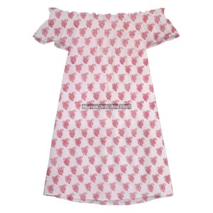 Robe de soirée élégante et sexy pour femme, imprimée, décontractée, à épaules dénudées, simple et naturelle, de haute qualité, collection été 2026, vente en gros - Product Image 1