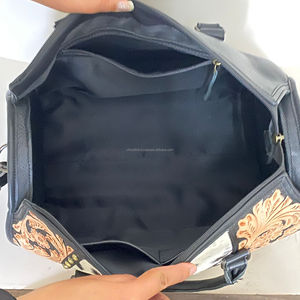 Bolsa de Viaje Grande de Cuero Vacuno Auténtico Hecha a Mano con Diseño de Corazón, Bolso de Mano Vintage con Estampado Floral, Bolsa Perfecta - Product Image 6
