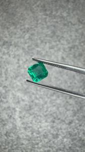 Émeraude naturelle zambienne 0,51 ct, taille octogonale carrée, pierre précieuse verte facettée, pour bague sur mesure, pendentif, bijoux fins - Product Image 4