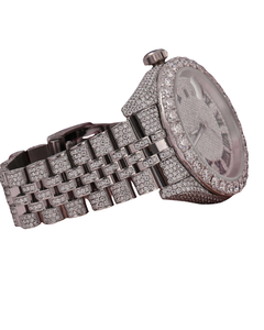 Montre classique de qualité supérieure en or blanc avec diamant moissanite taille ronde, mouvement à quartz, cadran romain, disponible à prix abordable - Product Image 2