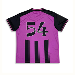 เสื้อฟุตบอลและอเมริกันฟุตบอลแบบตาข่ายปักลายดิจิทัลสำหรับผู้ชาย พร้อมแผงผ้าและเสื้อตาข่ายแบบครอปสองชั้น - Product Image 2