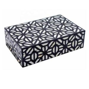Caja cuadrada blanca y negra, caja con incrustaciones de cuerno de hueso, exhibición de escritorio disponible en todos los tamaños y colores, organizador de joyero indio - Product Image 6