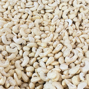 Wholesale High Quality Cashew W180 Cashew <b>Nuts</b> Cashew <b>Nuts</b> Bulk Exported To Asia, Eu, Middle East From Santigo - Product Image 1