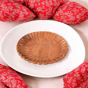 Assiette ronde en bois au design magnifique, bois poli de haute qualité pour la maison, le restaurant, l'hôtel, les mariages, les fêtes, avec taille personnalisée - Product Image 4