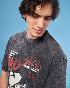 T-shirt pour homme noir à imprimé graphique Cruisin, coupe oversize, effet délavé, logo personnalisé, respirant, fabriqué au Pakistan, prix abordable - Product Image 5