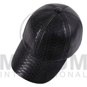 Gorra de Béisbol de Cuero con Logotipo Personalizado en Relieve, Gorra Casual Impermeable para Hombre y Mujer - Product Image 3