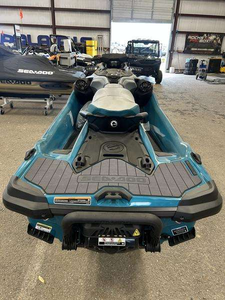 Moto Acuática Sea-Doo GTX Limited 325 2025, Nueva, Color Verde Metálico, Aluminio, 4 Cilindros, Motor de 2 Tiempos, Aplicación Automática, 3 Asientos - Product Image 3