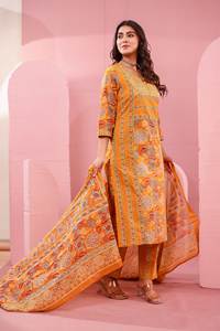 Ensemble Kurti, pantalon et dupatta en coton pur Satrangi – Vêtement ethnique de créateur fait main avec poche latérale - Product Image 3