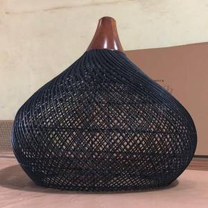 Lámpara Colgante de Mimbre Tejida a Mano, Moderna, con Pantalla de Bambú y Madera de Teca, para Decoración de Restaurantes, Hoteles y Hogares - Product Image 1