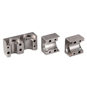 Boîtier de roulement usiné avec précision par CNC / bloc de serrage fendu (serre-roulement) - Product Image 3
