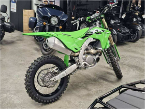 MOTOCICLETA TODO TERRENO KLX 140R F INDUSTRIAL 2024-2025, NUEVA, LISTA PARA ENVIAR A TODO EL MUNDO, CON 3 AÑOS DE GARANTÍA - Product Image 2