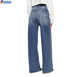 Fabricante de Jeans Casuales de Cintura Alta para Mujer, Estilo Vintage, Corte Recto, Holgados, OEM, con Lavado Ácido y Adornos de Cristales - Product Image 3