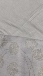 Tissu 100% viscose pure, 44 pouces |   Tissu de robe en jacquard floral |   Vêtements et tissus d'ameublement durables - Product Image 4