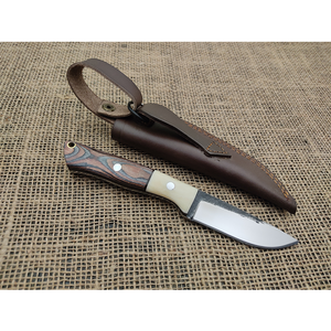 Couteau de chasse en acier inoxydable, outil multifonctionnel pour le camping, la randonnée, la pêche et les activités de plein air, pour la vente en ligne, fabriqué au Pakistan - Product Image 2