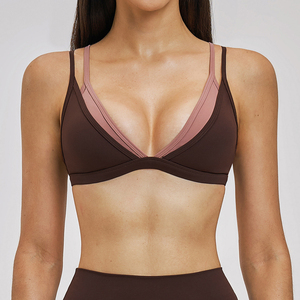 Fitrova Enterprises Soutien-gorge de sport respirant et à séchage rapide pour femme, dos nu, col en V profond, 2-en-1, couleur contrastante - Product Image 3