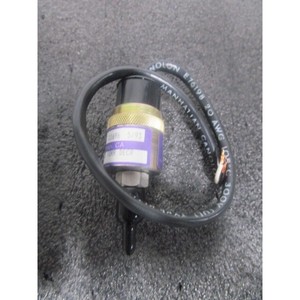 สวิตช์แรงดัน Wasco V110-31W3/4135, 11696 5/93 - อุปกรณ์และอะไหล่เซมิคอนดักเตอร์ระดับโลกที่เชื่อถือได้ - Product Image 2