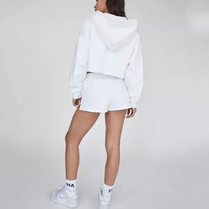 Sweat à capuche streetwear pour homme en molleton de coton premium, manches longues, imperméable, écologique, respirant, avec poche brodée, idéal pour l'été - Product Image 2