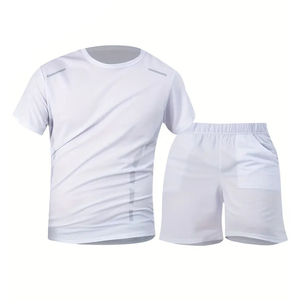Conjunto Deportivo para Correr al Aire Libre de 2 Piezas en Color Blanco con Pantalones Cortos con Bolsillos, Camiseta de Compresión de Manga Corta y Pantalones Cortos para Hombre - Product Image 1