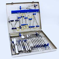 Ensemble d'instruments chirurgicaux dentaires 33 pièces en acier inoxydable manuel certifié CE Classe I pour utilisation en salle d'opération