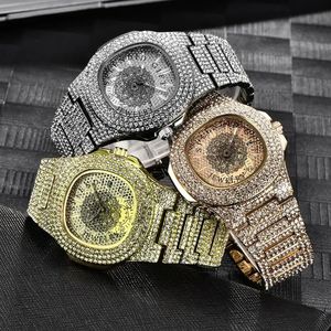 Splendide montre analogique à quartz pour homme, en argent incrusté de diamants et de moissanite, boîtier de 40 mm, fermoir pliant, saphir, cadeau de luxe - Product Image 4