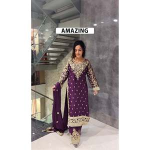 Ensemble SSR magnifique en violet, haut et bas, avec dupatta, orné de broderies élégantes et de sequins, pour les mariages, taille L - Product Image 6